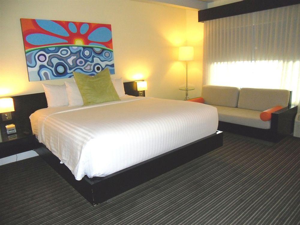Hotel Current Long Beach Bagian luar foto